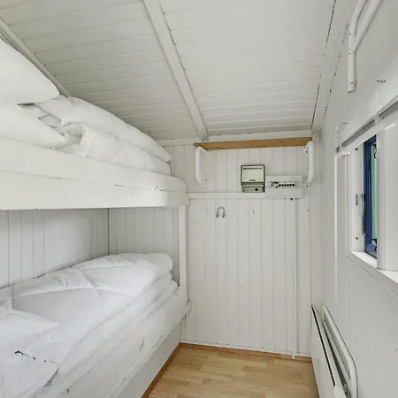 Stunning In With Wifi Semesterbostad Hampen